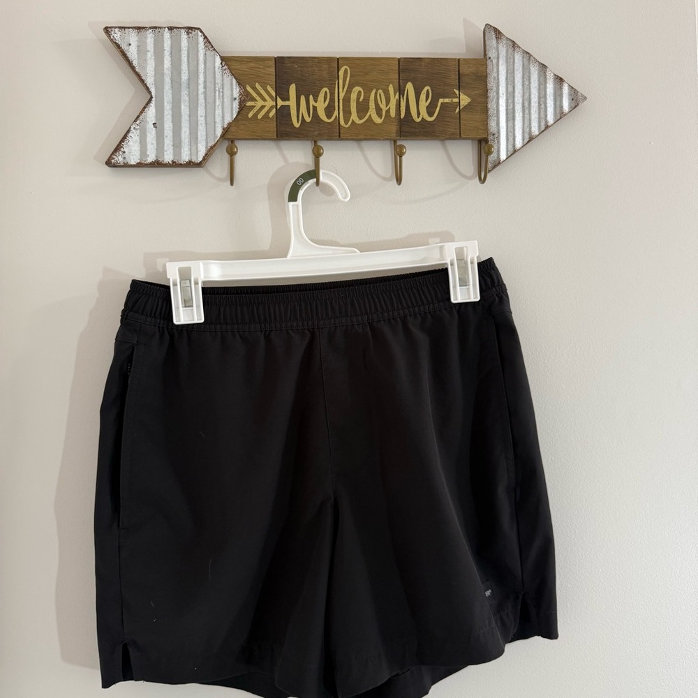 Hollister Black Athletic Shorts Versatile Mid-Length